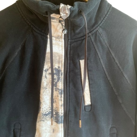 Lululemon Jacket Size 12 Black High Collar - Picture 13 of 15
